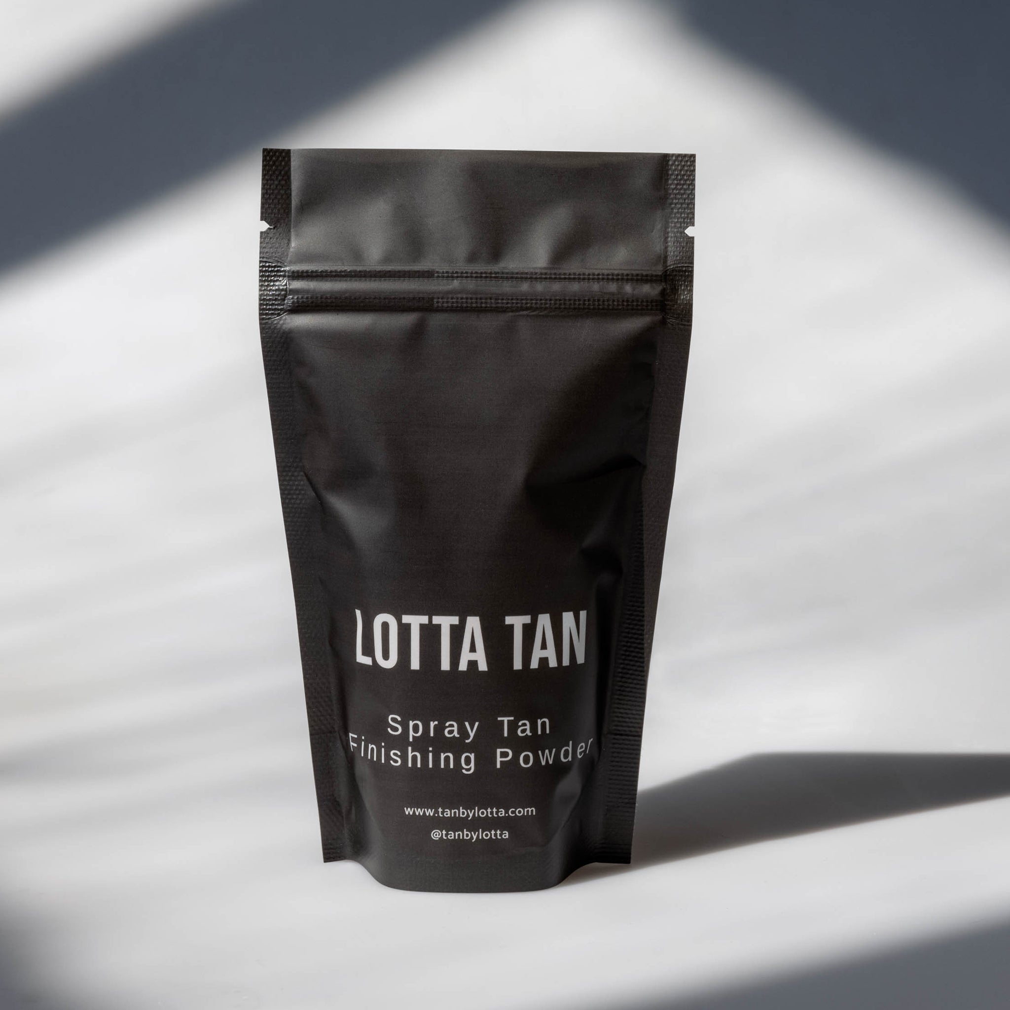 Spray Tan Powder Lotta Tan Spray Tan Finishing Powder 150g – Tan by Lotta